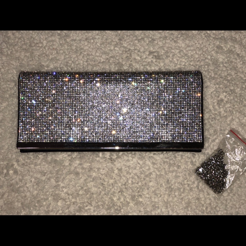 Sparkly clutch